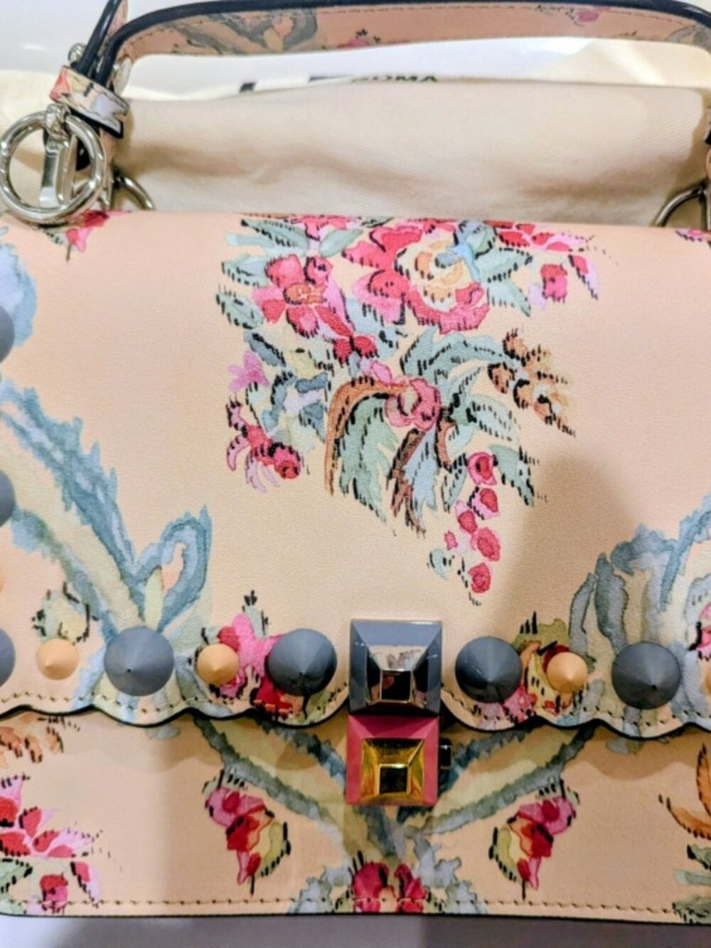 Fendi Vitello Marie Antoinette Print Scalloped Mix Studded Small Kan I Shoulder